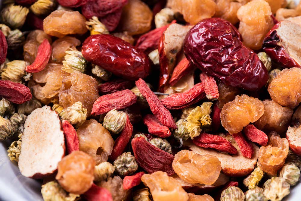 chrysanthemum goji berry tea - floral tisane